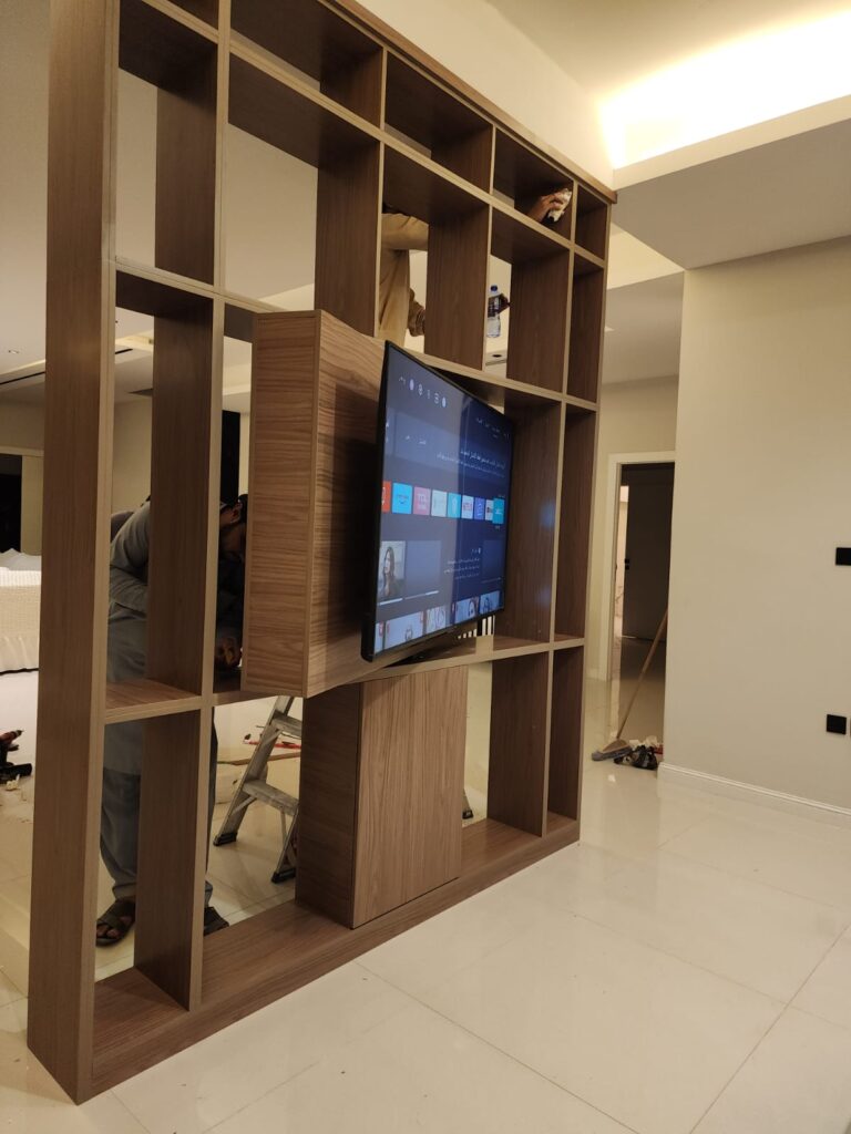 ديكور شاشة متحرك.
